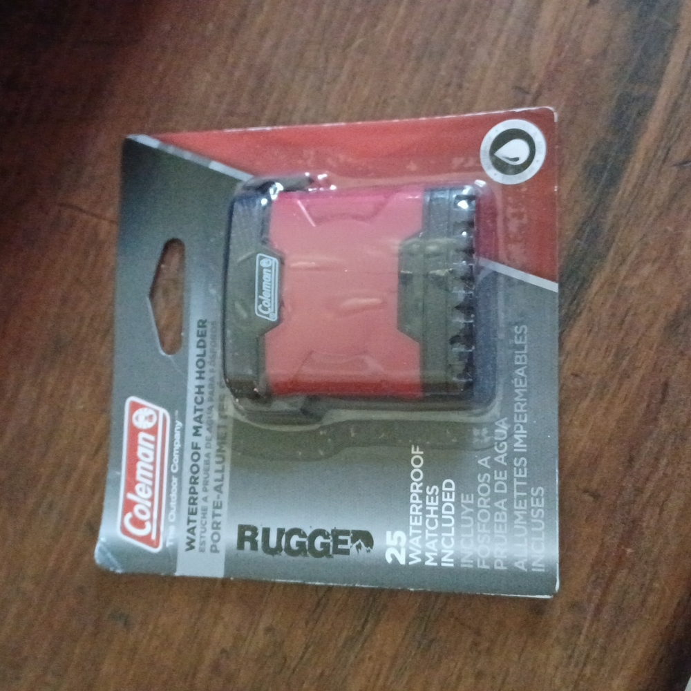 Coleman  Waterproof Matchholder w/ waterproof matches~ New in Original Packaging